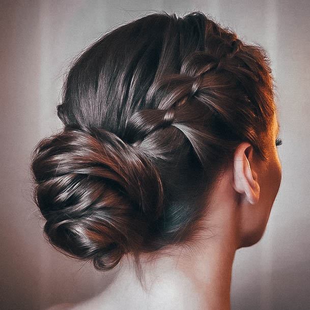 Georgeous Braided Hairstyles On Girl