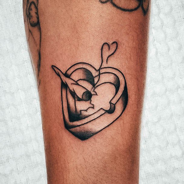 Georgeous Broken Heart Tattoo On Girl