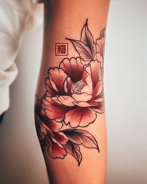 Georgeous Chinese Tattoo On Girl