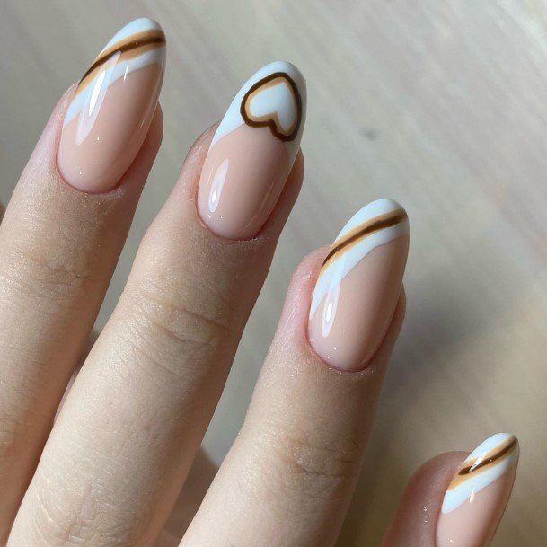 Georgeous Coffee Nail On Girl