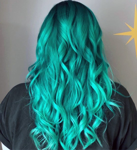 Georgeous Cool Hair Dye Colors On Girl