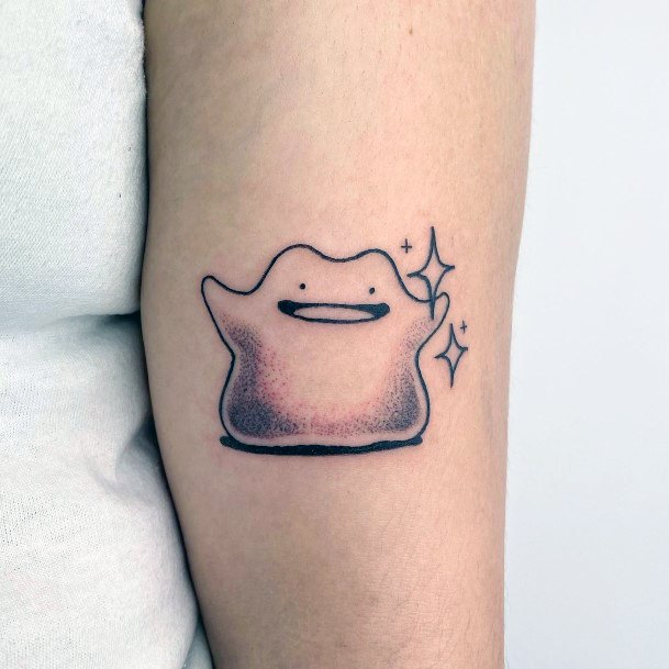 Georgeous Ditto Tattoo On Girl