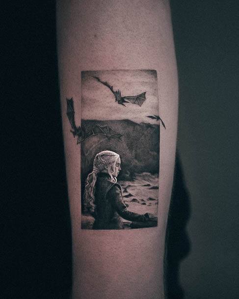 Georgeous Game Of Thrones Tattoo On Girl