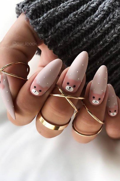 Georgeous Light Nude Nail On Girl