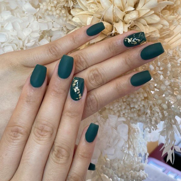 Georgeous Matte Green Nail On Girl