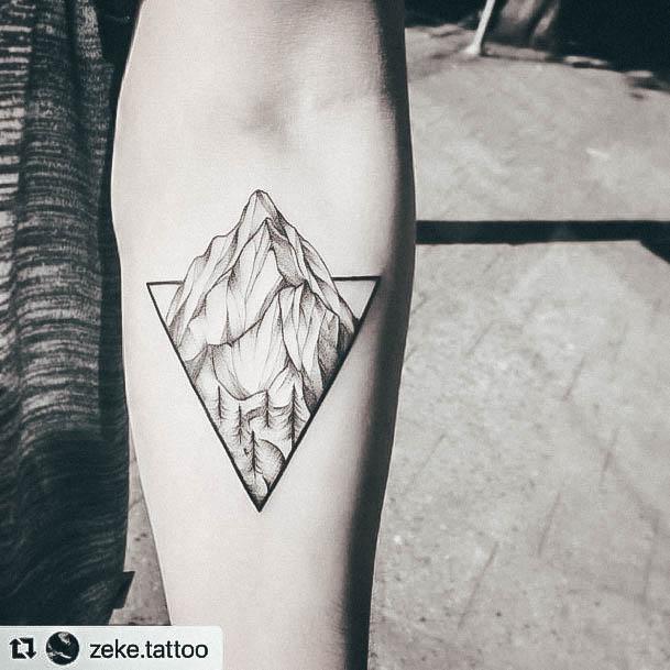 Georgeous Mountain Tattoo On Girl