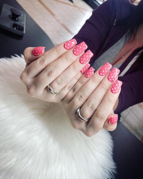 Georgeous Polka Dot Nail On Girl