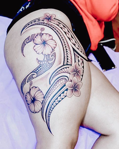 Georgeous Polynesian Tattoo On Girl