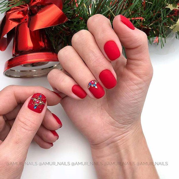 Georgeous Red With Diamond Rhinestones Nail On Girl