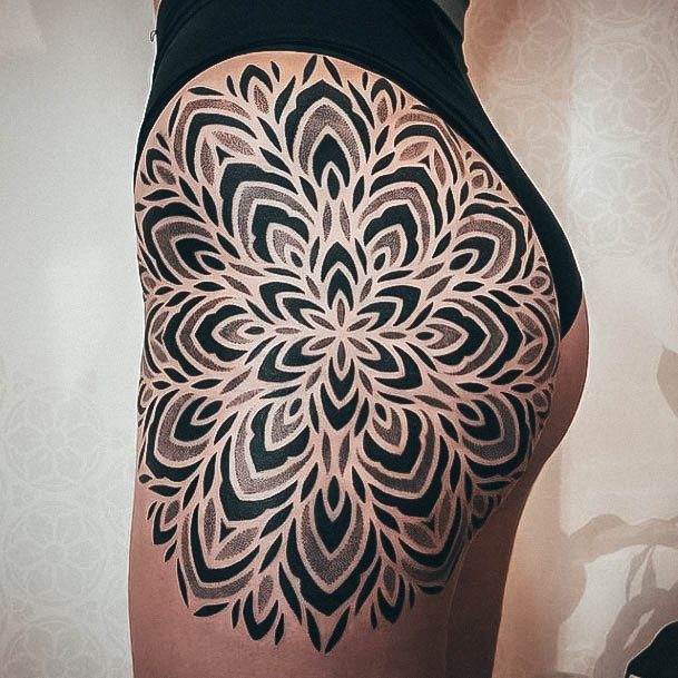 Georgeous Sacred Geometry Tattoo On Girl