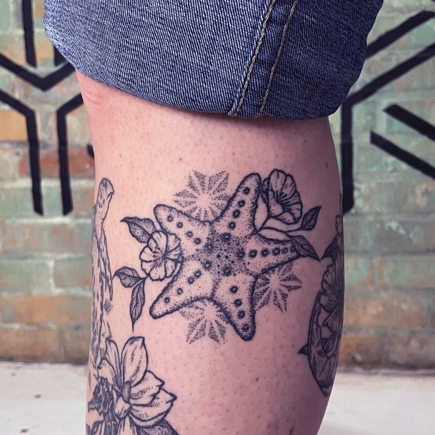 Georgeous Starfish Tattoo On Girl