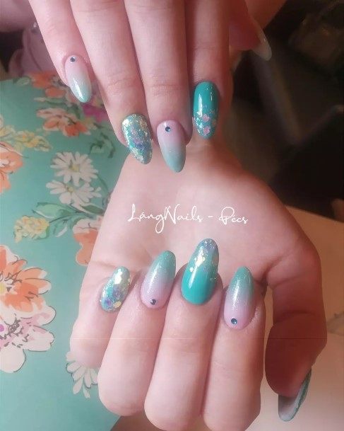 Georgeous Turquoise Nail On Girl