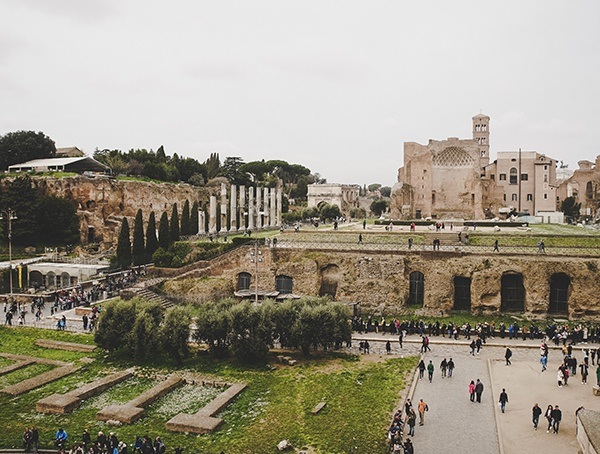 Getting Around Rome Colosseum Amphitheatre