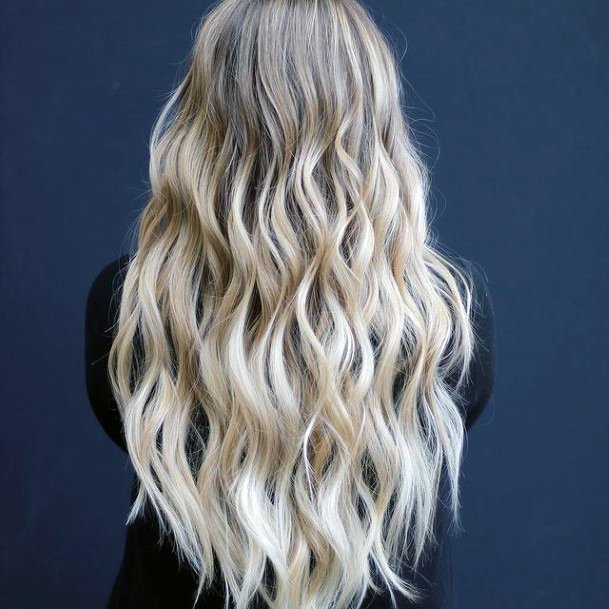 Girl With Darling Blonde Ombre Hairstyles Design