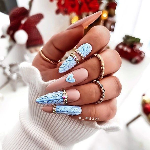 Girl With Darling Blue And Gold Nail Design