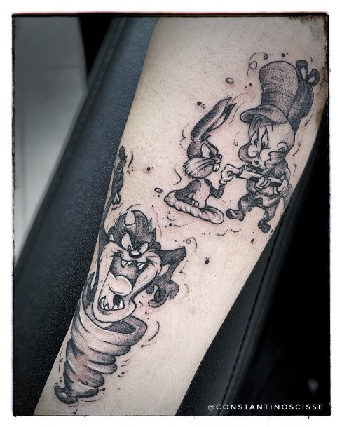 Girl With Feminine Bugs Bunny Tattoo