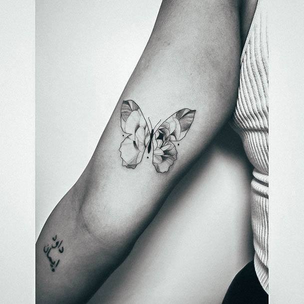 Girl With Feminine Fine Line Tattoo