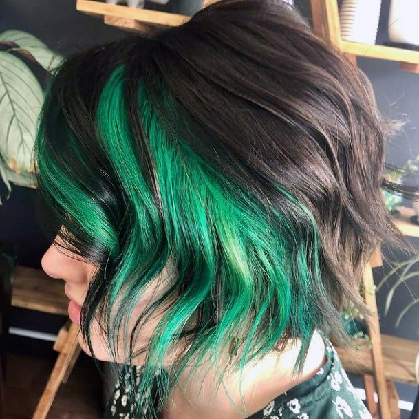 Girl With Feminine Green Hairstyles