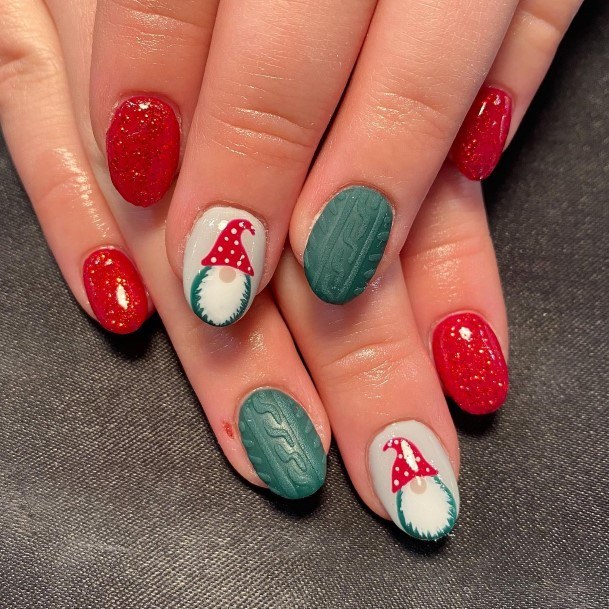 Girl With Feminine Red And Green Nail