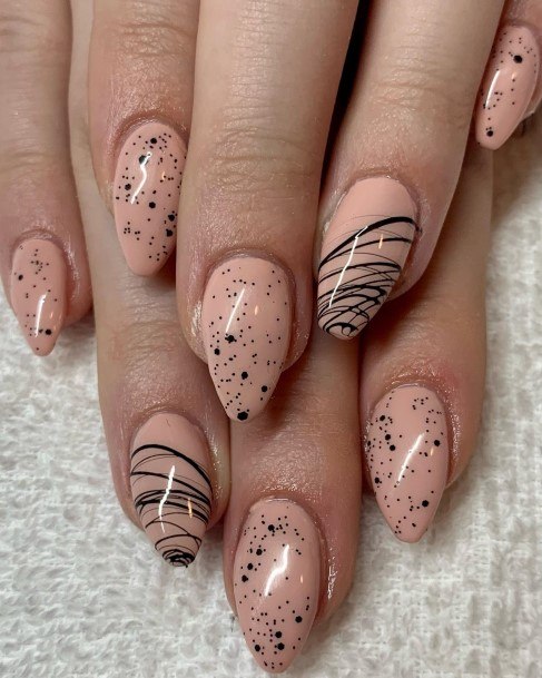 Girl With Feminine Spider Nail