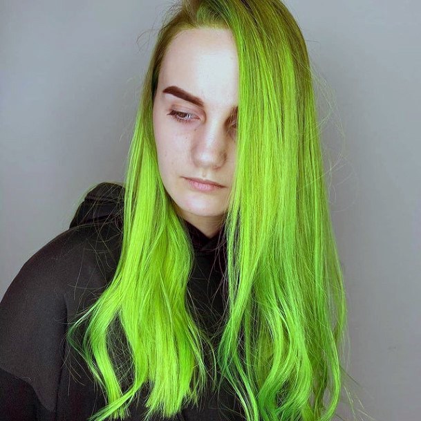 Girl With Graceful Green Hairstyless