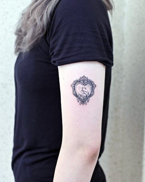 Girl With Graceful Pendant Tattoos