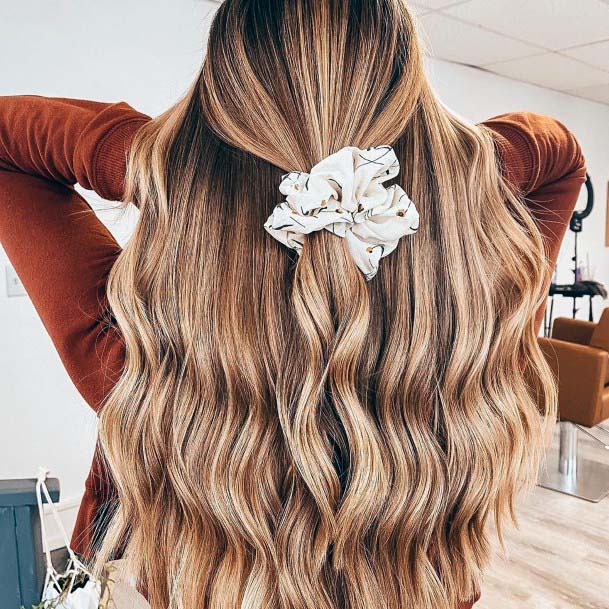 Girl With Pretty Wavy Natural Blonde Hair Wavy With Scrunchie