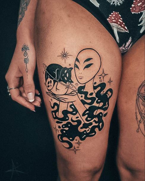 Girl With Stupendous Alien Tattoos