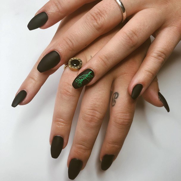 Girl With Stupendous Black And Green Nails