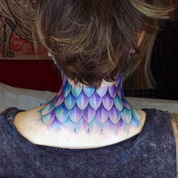 Girl With Stupendous Fish Scales Tattoos