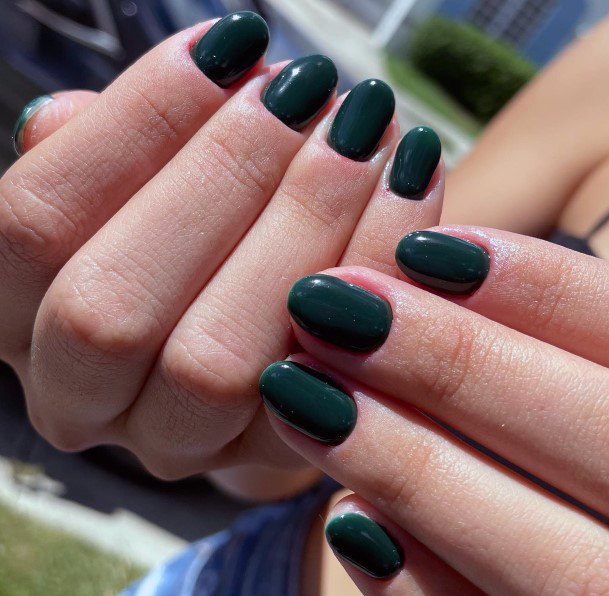 Girl With Stupendous Hunter Green Nails