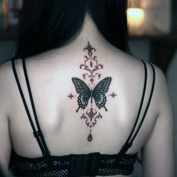 Girl With Stupendous Ornamental Tattoos