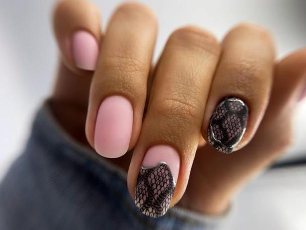 Girl With Stupendous Snake Nails