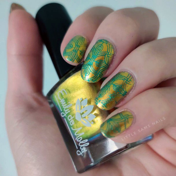 Girls Art Deco Fingernails Designs