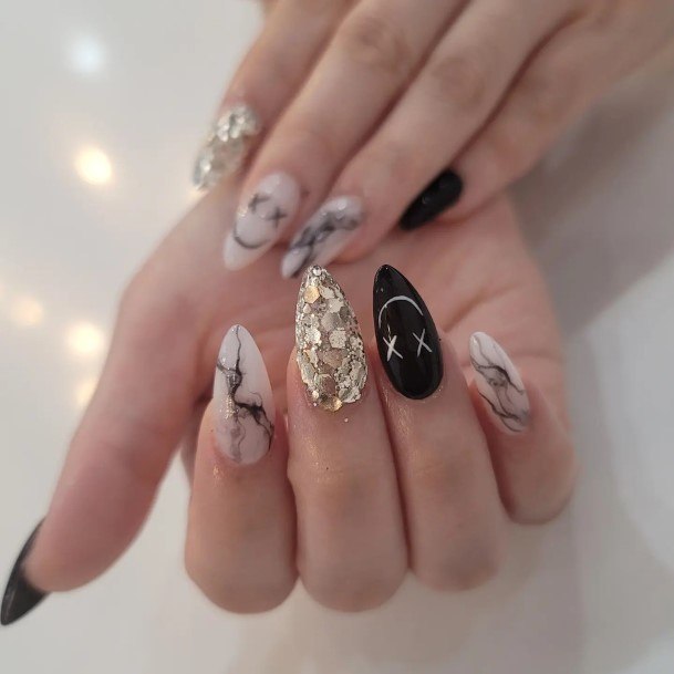 Girls Black And White Marble Nail Designs