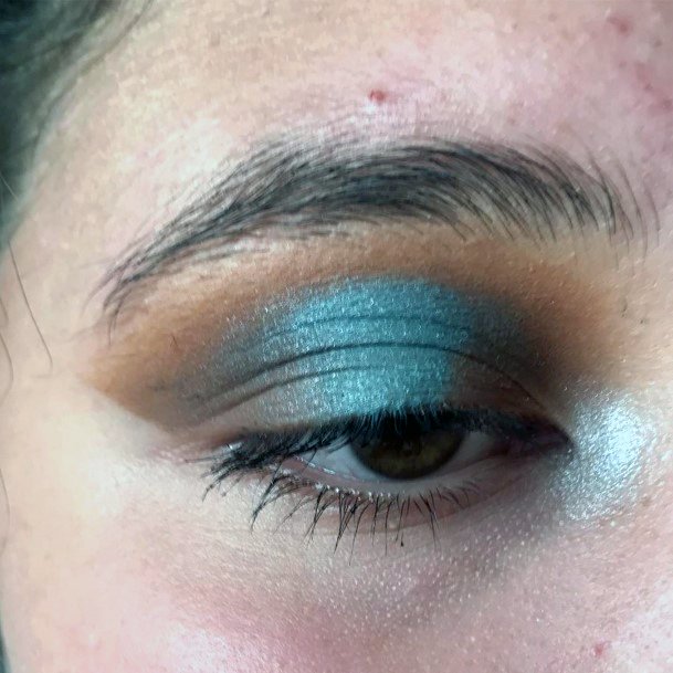 Girls Blue And Brown Eyeshadow