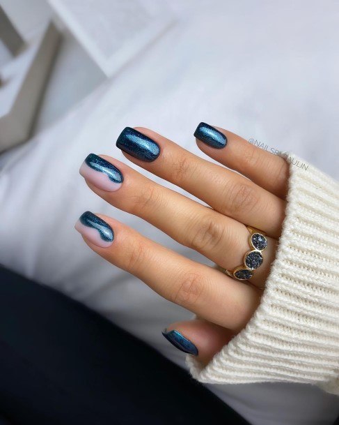 Girls Blue Winter Fingernails Designs