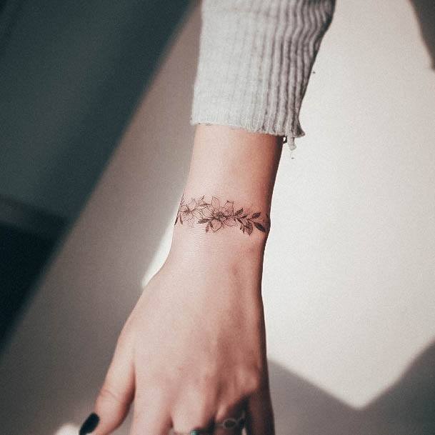 Girls Bracelet Tattoo Designs