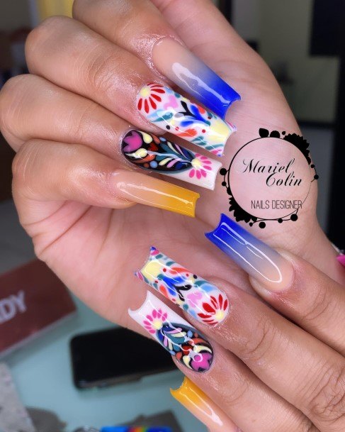 Girls Cinco De Mayo Fingernails Designs