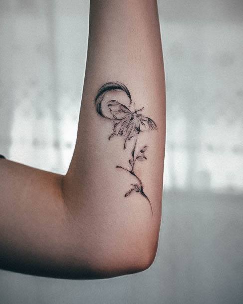 Girls Cresent Moon Tattoo Ideas