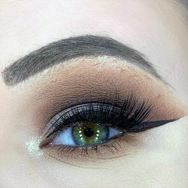 Girls Dark Brown Eyeshadow Ideas