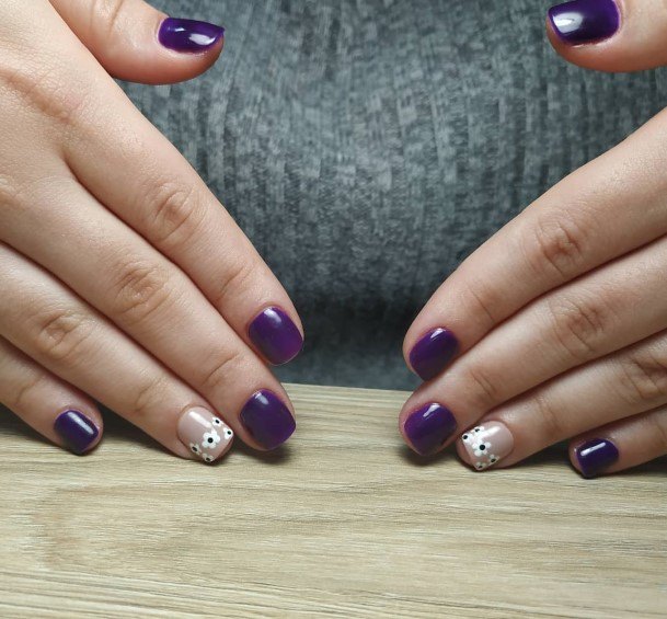 Girls Deep Purple Nail Ideas