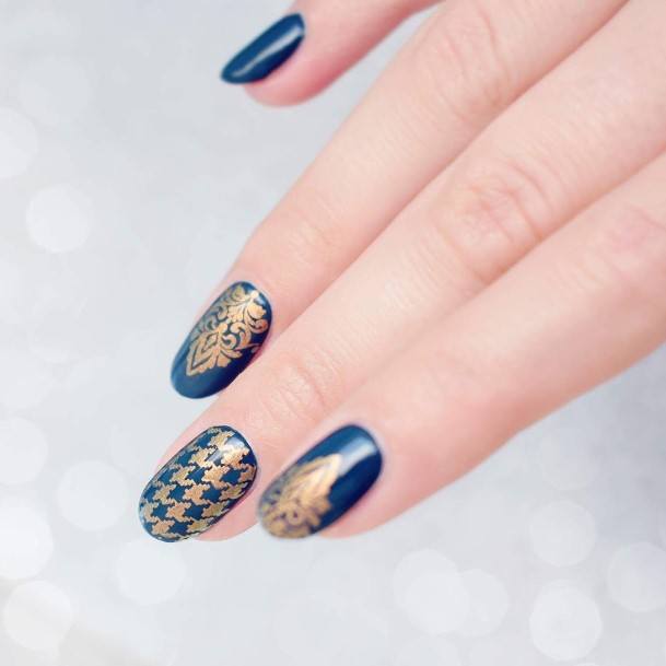 Girls Designs Blue And Gold Nail