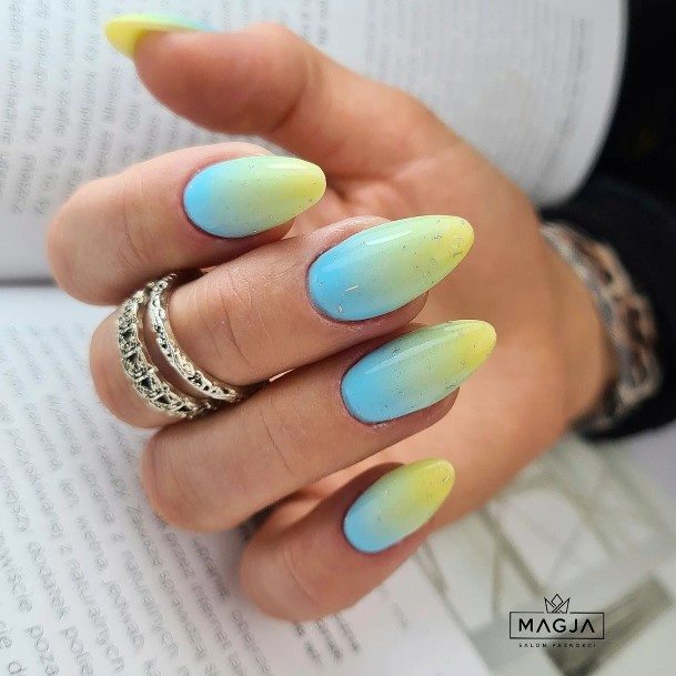 Girls Designs Blue Ombre Nail