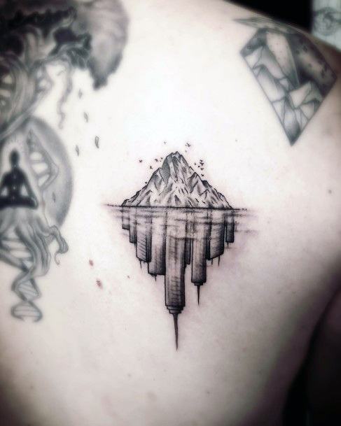 Girls Designs Iceberg Tattoo