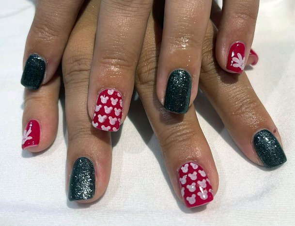 Girls Designs Mickey Mouse Nail