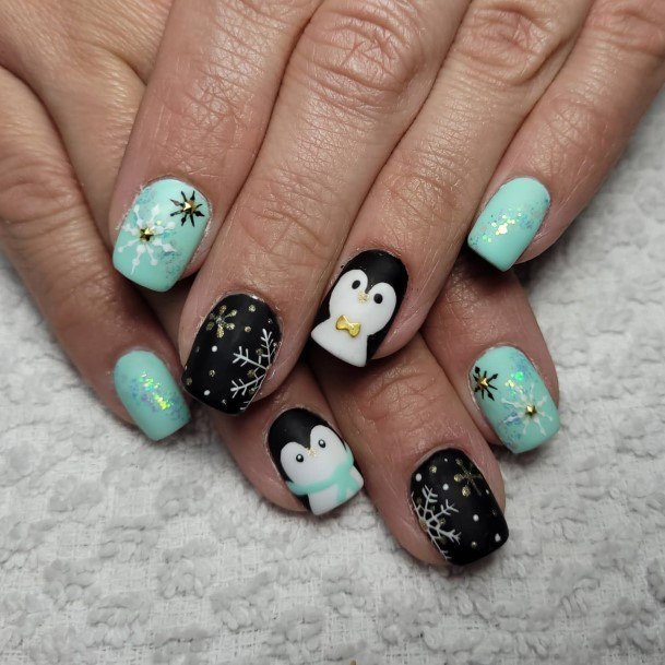 Girls Designs Penguin Nail