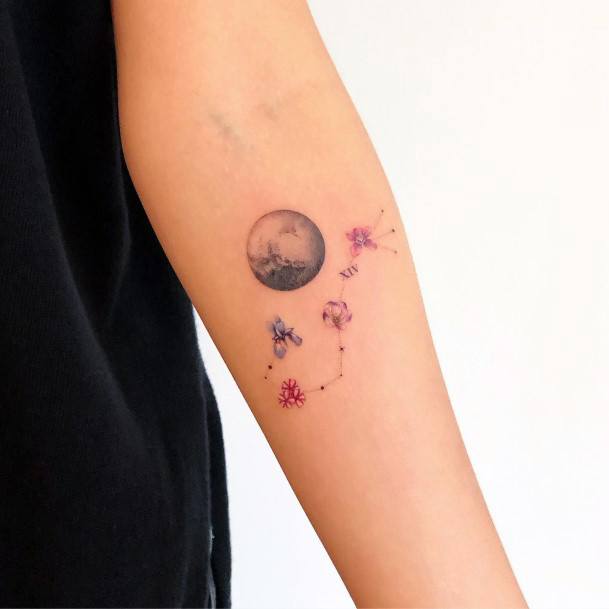 Girls Designs Pluto Tattoo