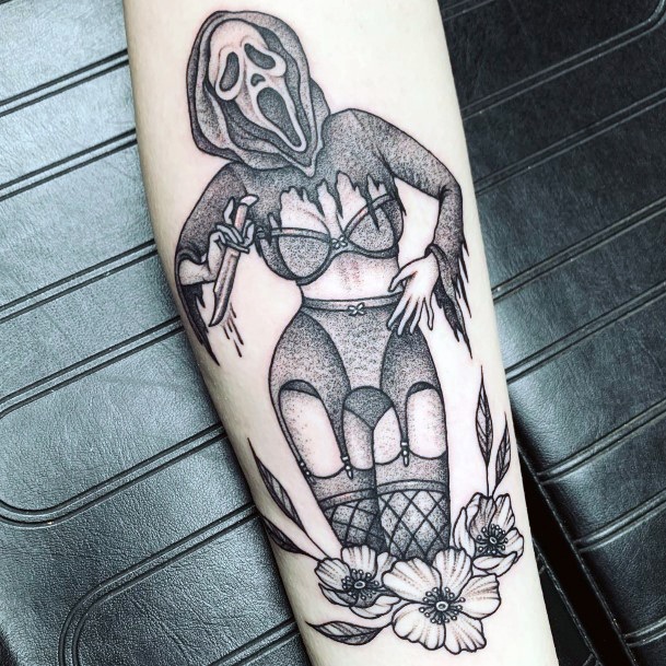 Girls Designs Scream Tattoo