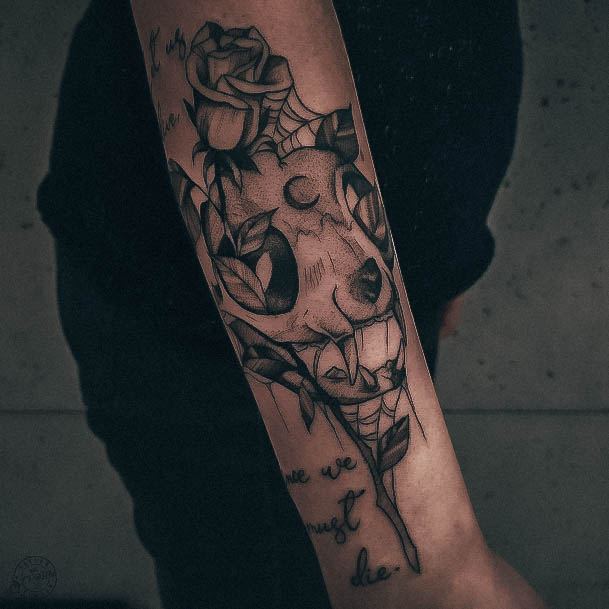 Girls Designs Skull And Rose Tattoo